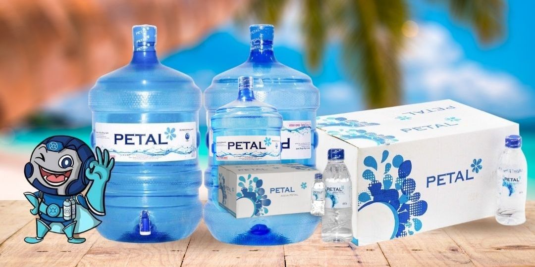 PETAL là thương hiệu nước tinh khiết chất lượng, sản phẩm của công ty Hoàng Trần