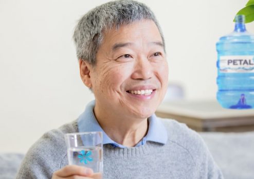 Nguy cơ mất nước ở người cao tuổi